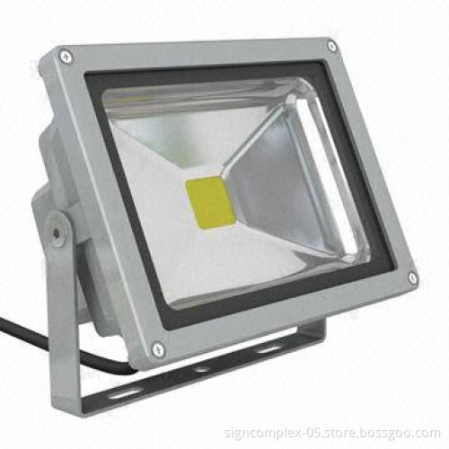 LED Floodlight with 20W Output Power, High-utilization of Power and 60% Energy-saving